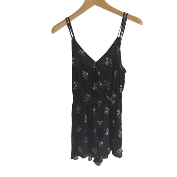 American Eagle Floral Print Romper - Picture 2 of 6